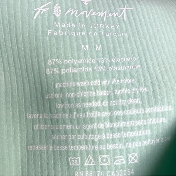 Free People Movement Turquoise Mint Bike Shorts Size Medium - Picture 5 of 8